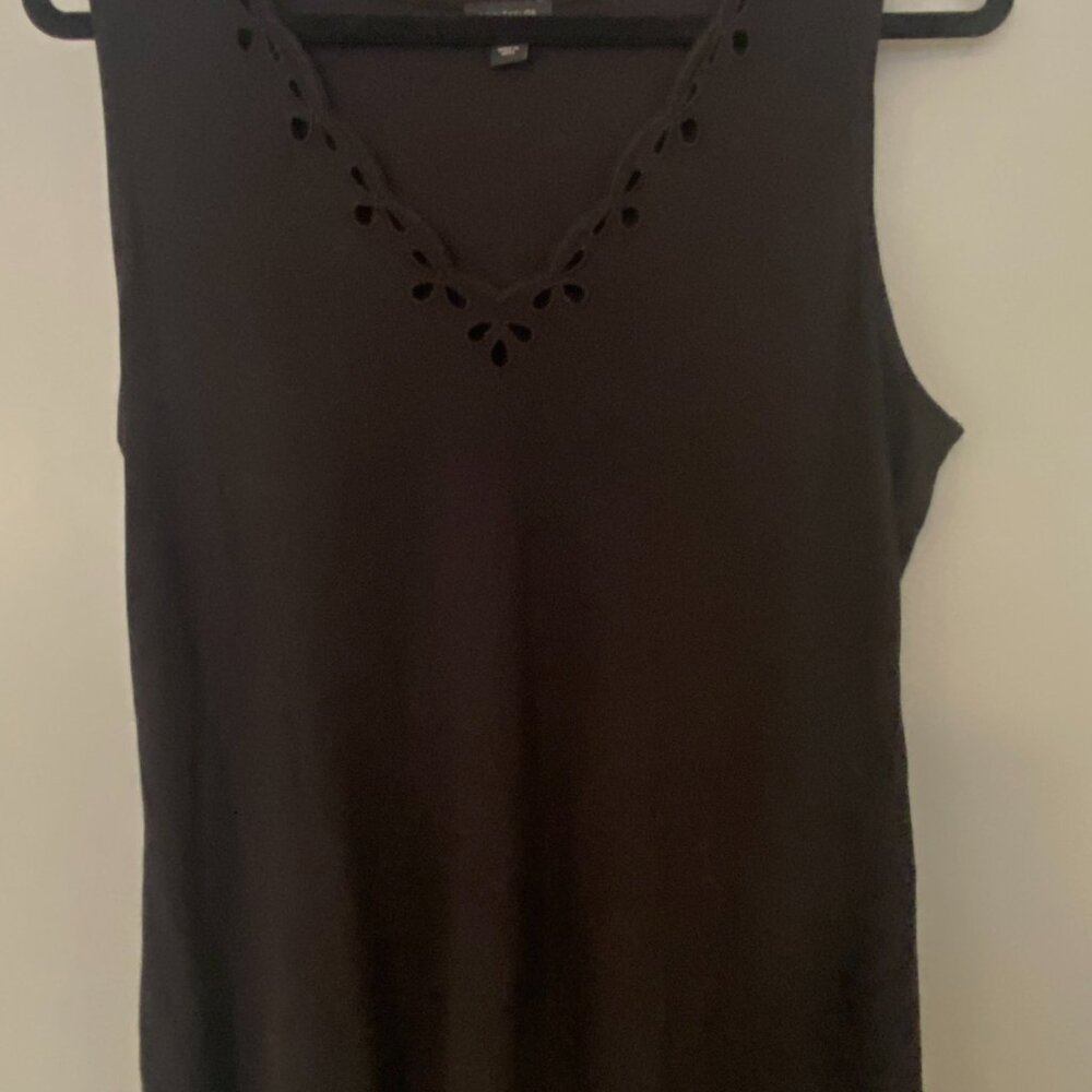 Ann Taylor sleeveless top